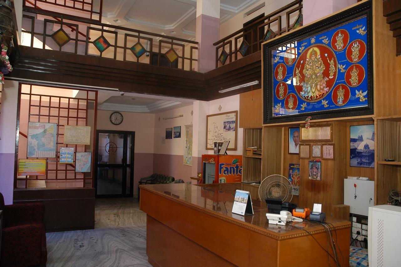 Hotel Athityaa Kumbakonam Dış mekan fotoğraf