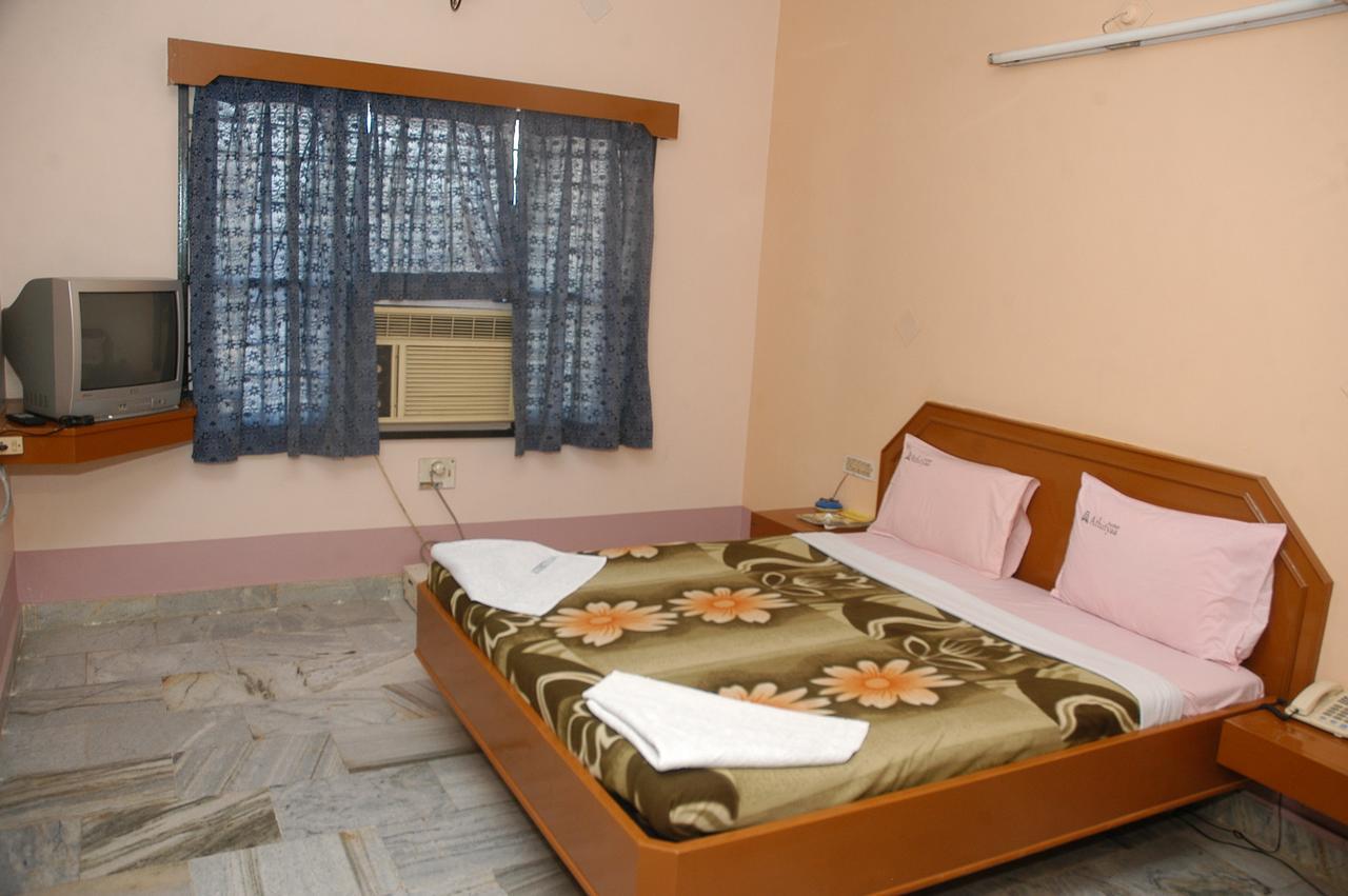 Hotel Athityaa Kumbakonam Dış mekan fotoğraf