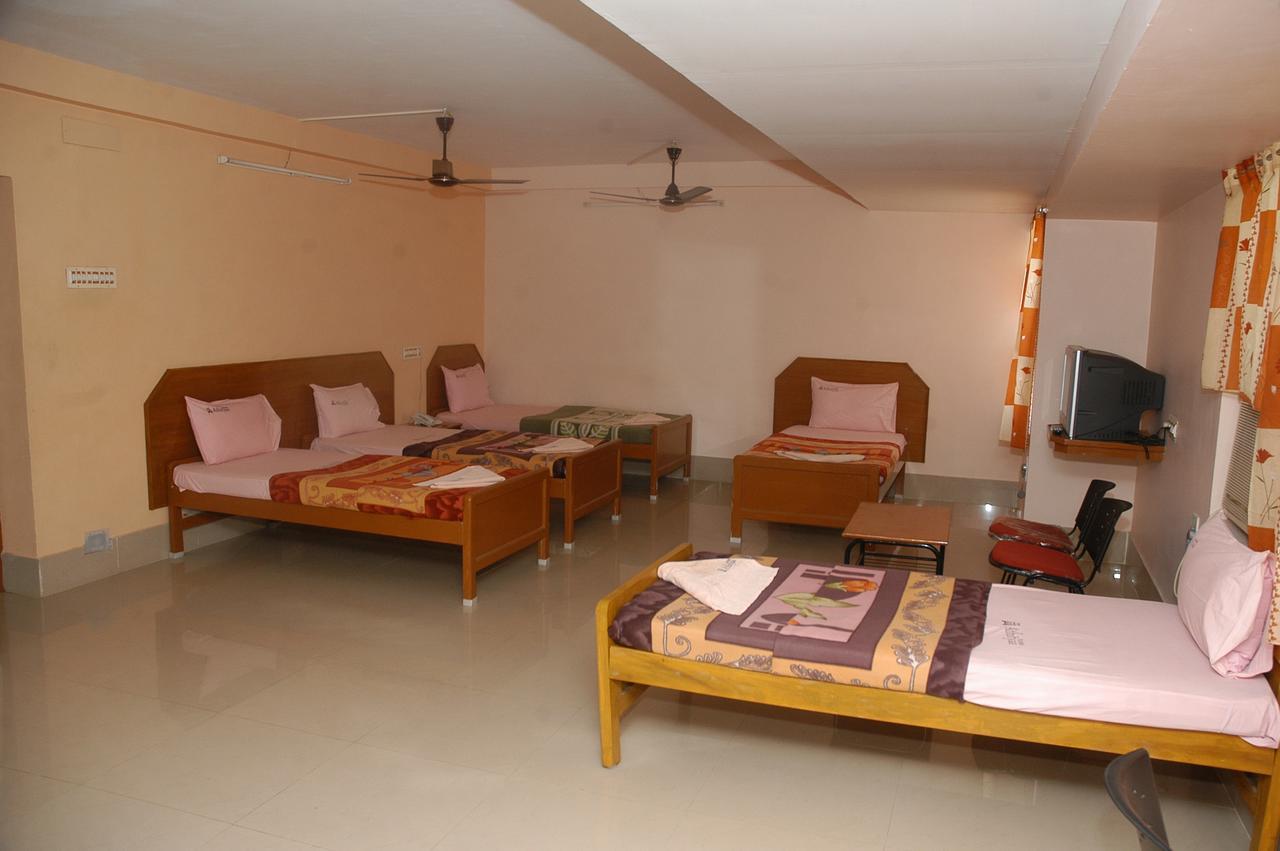 Hotel Athityaa Kumbakonam Dış mekan fotoğraf
